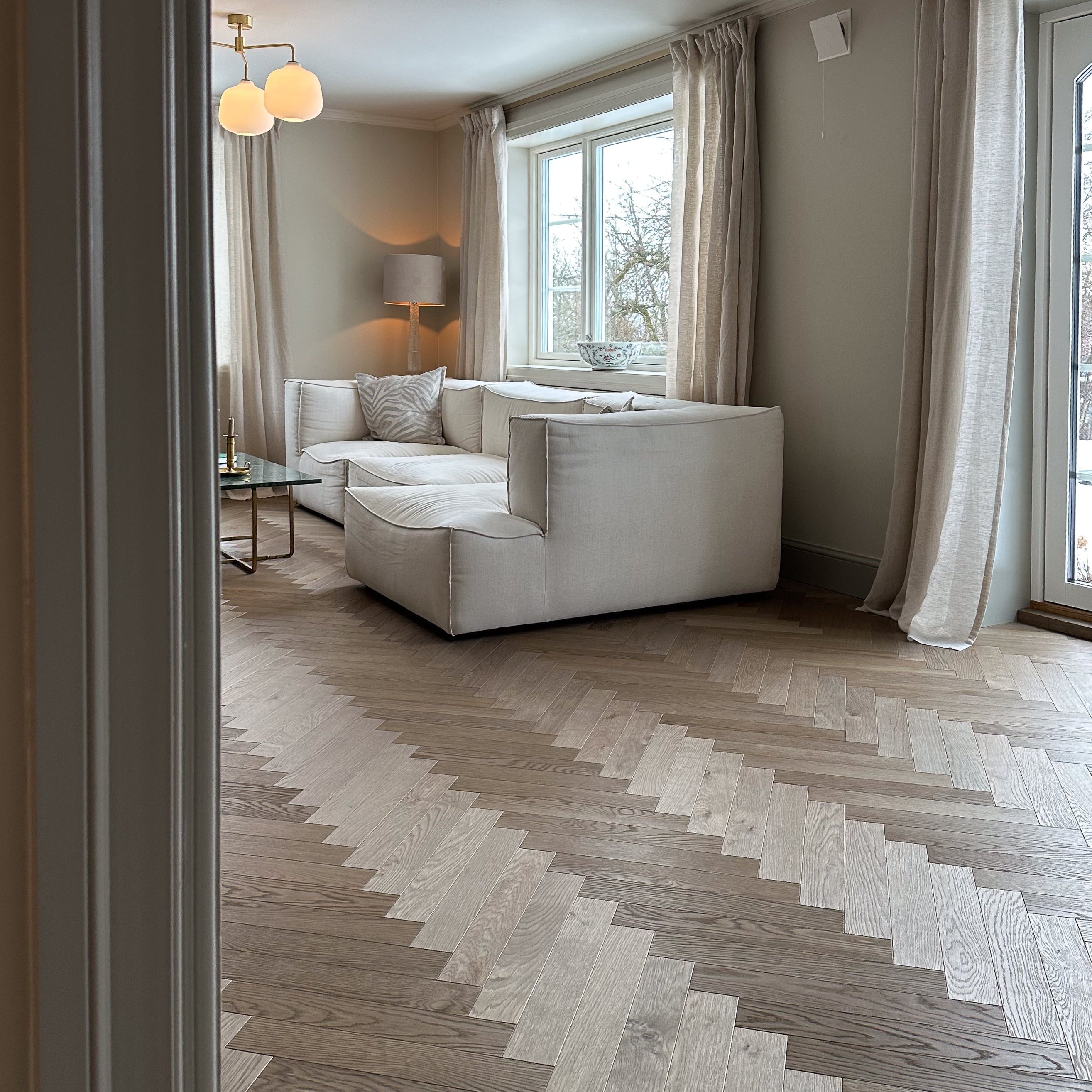 fiskebensparkett i klassisk villa