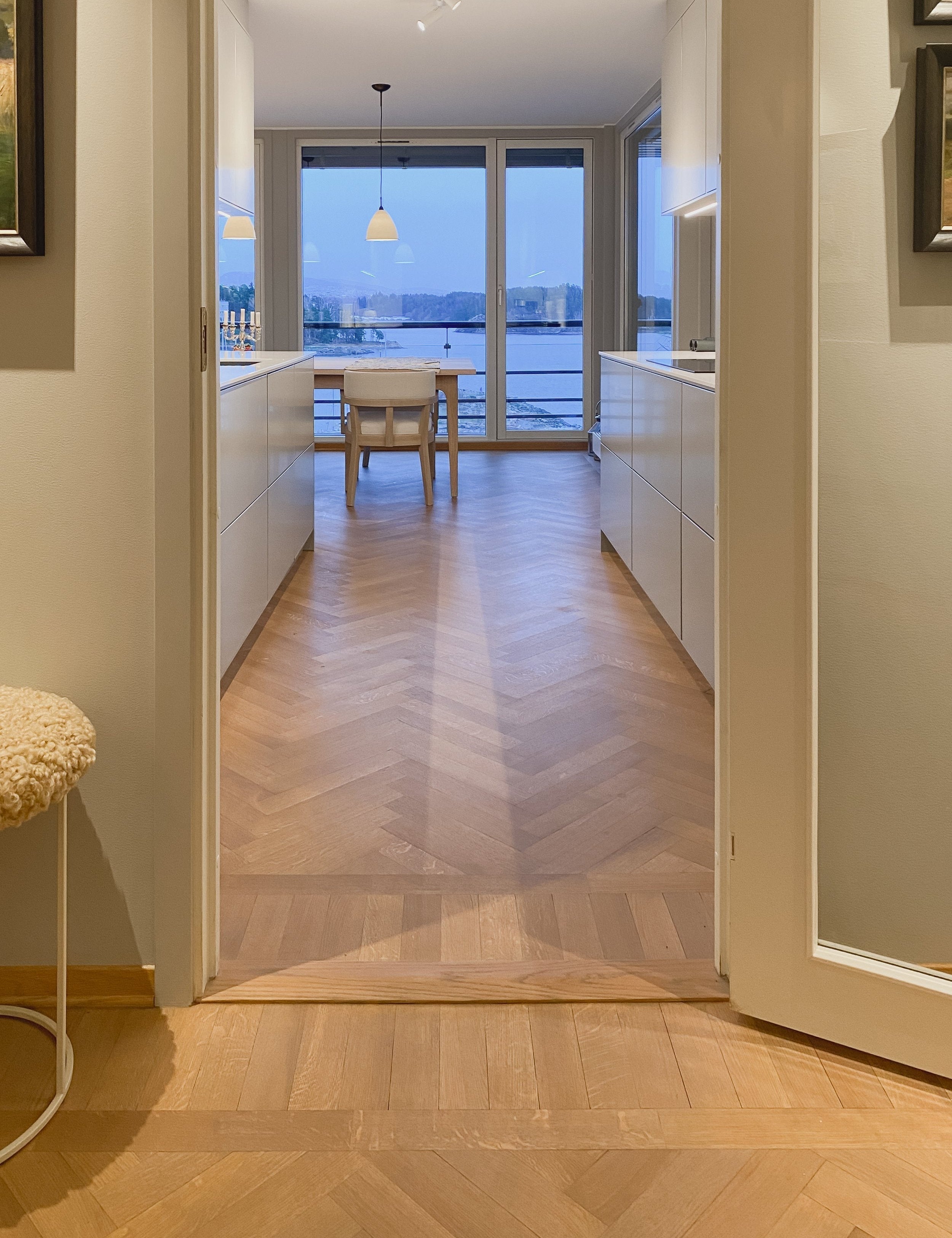 Prosjekt: Vedlikehold av heltregulv