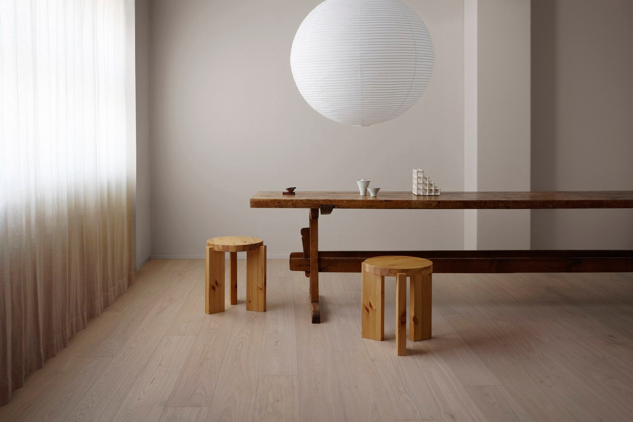 Lys enstavsparkett i eik